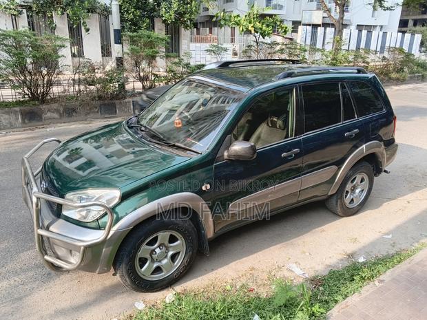 Toyota RAV4 Automatic 2003 Green