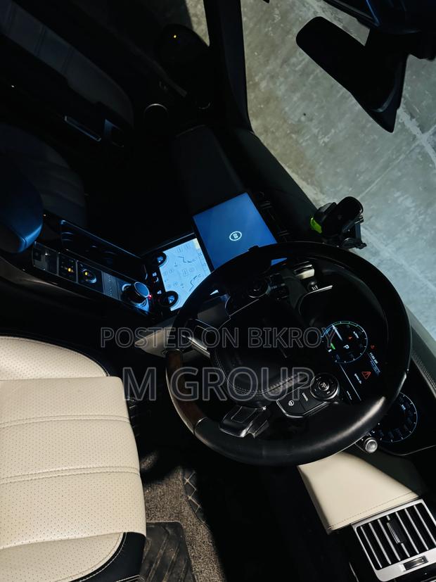 Land Rover Range Rover 2018 Black