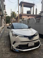 Toyota C-Hr 2018 Pearl for sale