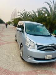 Toyota Noah 2011 Blue for sale