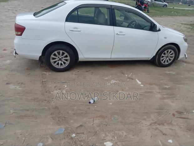 Toyota Axio 2010 White