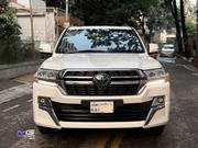 Toyota Land Cruiser 4.5 V8 VXR 2020 Pearl for sale