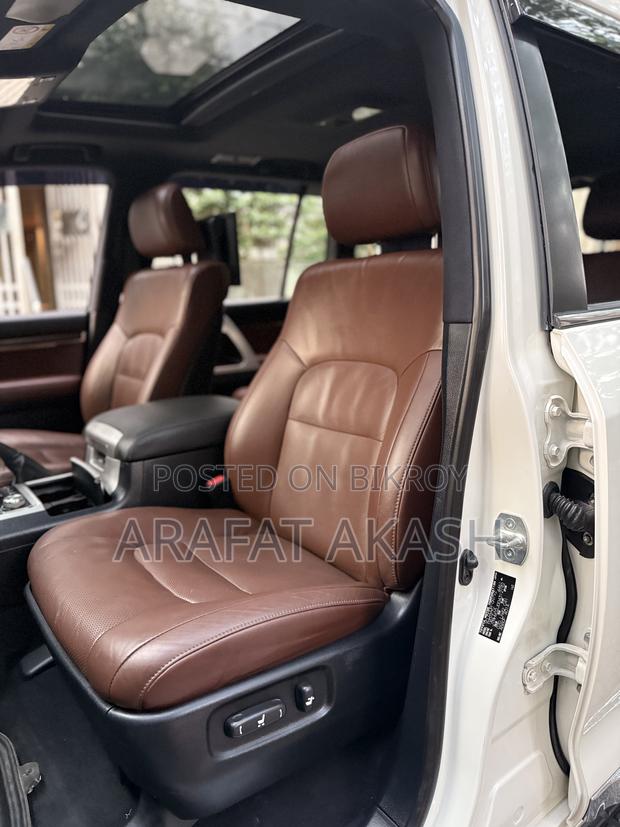 Toyota Land Cruiser 4.5 V8 VXR 2020 Pearl