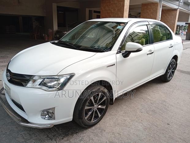 Toyota Corolla 2014 White