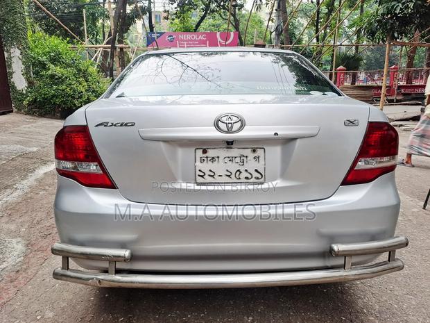 Toyota Axio 2010 Silver