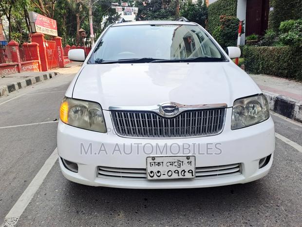 Toyota Corolla Fielder 2005 White