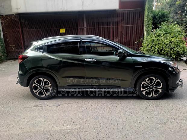 Honda Vezel 2014 Green