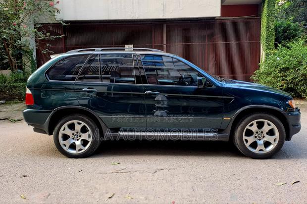 BMW X5 2001 Green