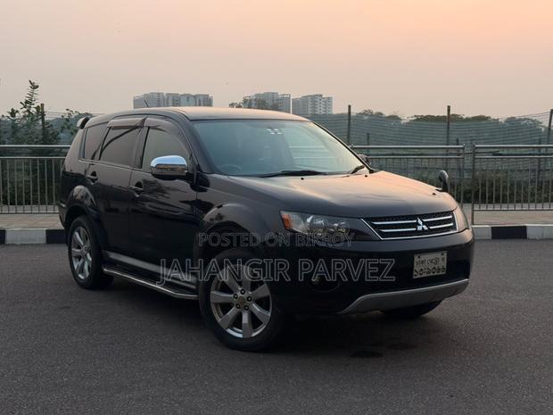 Mitsubishi Outlander 2010 Black