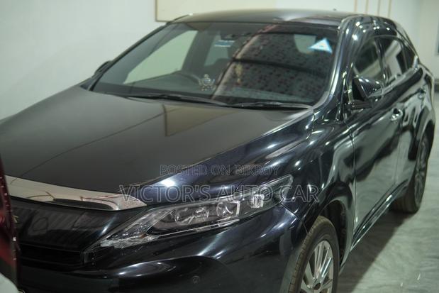 Toyota Harrier 2.0 2014 Black