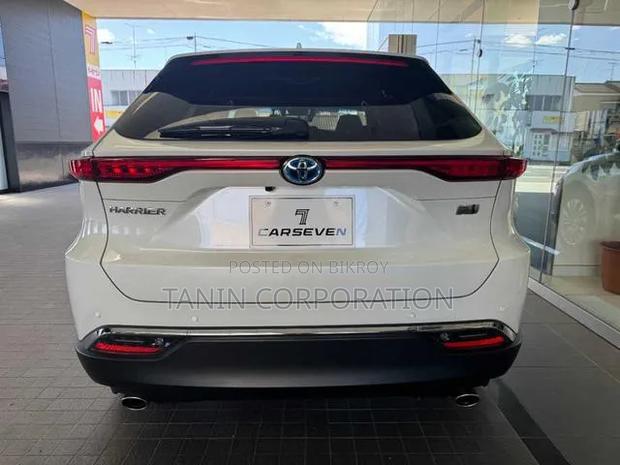 Toyota Harrier 2023 Pearl