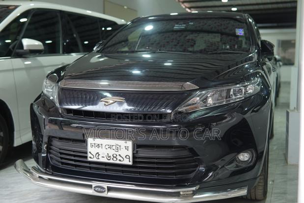 Toyota Harrier 2.0 2014 Black