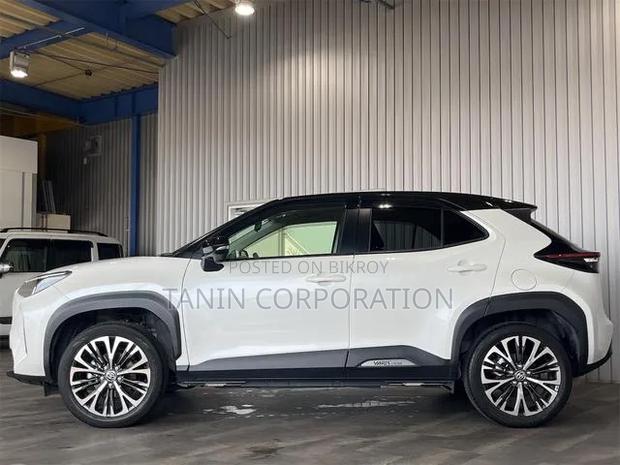 Toyota Yaris Cross 2021 Pearl