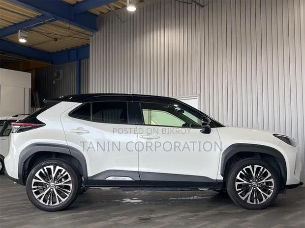 Toyota Yaris Cross 2021 Pearl