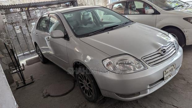 Toyota Corolla 2004 Silver