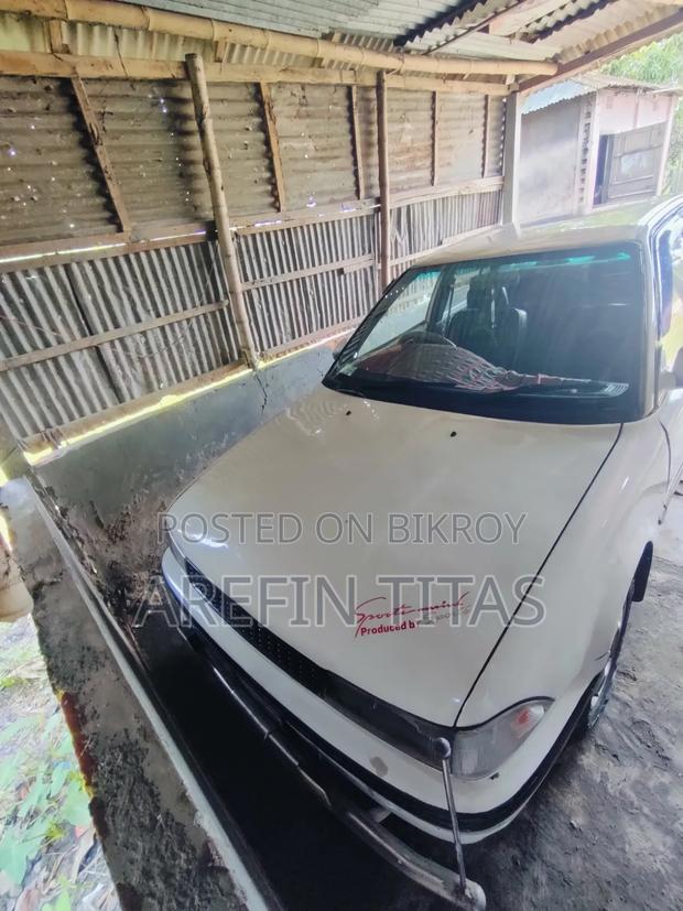 Toyota Corolla 2015 White