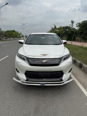 Toyota Harrier 2016 Pearl for sale