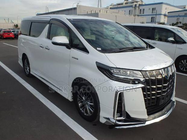 Toyota Alphard 2019 Pearl