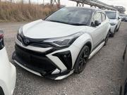 Toyota C-Hr 2021 Pearl for sale