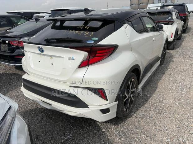 Toyota C-Hr 2021 Pearl