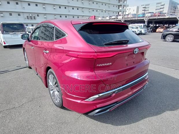 New Toyota Harrier Hybrid Z 2021 Red