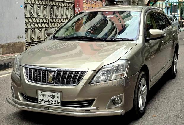 Toyota Premio 2014 Brown