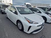 Toyota Prius 2021 Pearl for sale