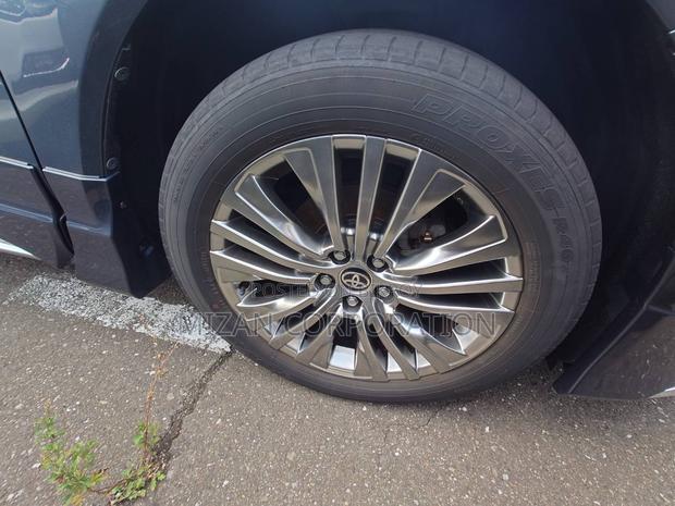 Toyota Harrier Z 2021 Gray