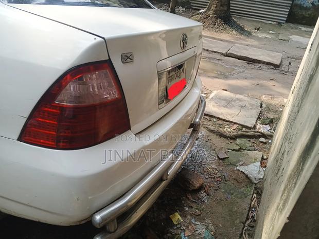 Toyota Corolla 2005 White