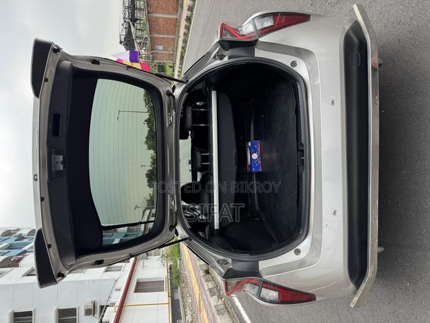 New Toyota Prius Four Touring 2018