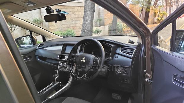 Mitsubishi Xpander 2019 Brown