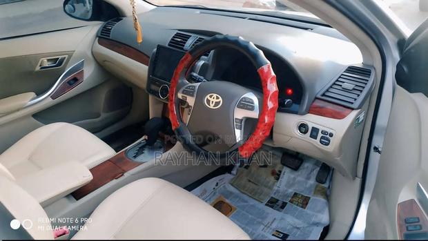 Toyota Premio 1.5 FWD 2010 Silver