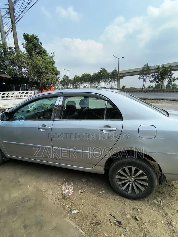 Toyota Corolla 2004 Silver