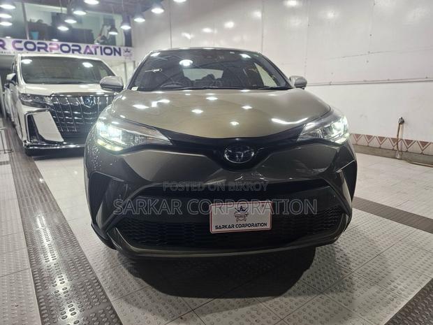 Toyota C-Hr 2020 Brown