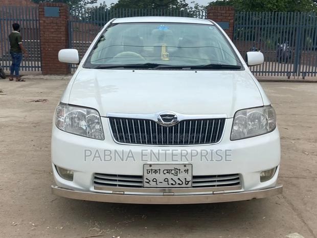 Toyota Corolla 2005 White