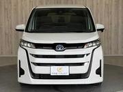 Toyota Noah 2022 Pearl for sale