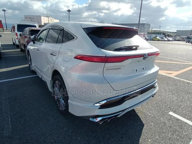 Toyota Harrier 2022 Pearl