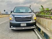 Toyota Noah 2.0 143hp AWD (8 Seater) 2009 Gray for sale