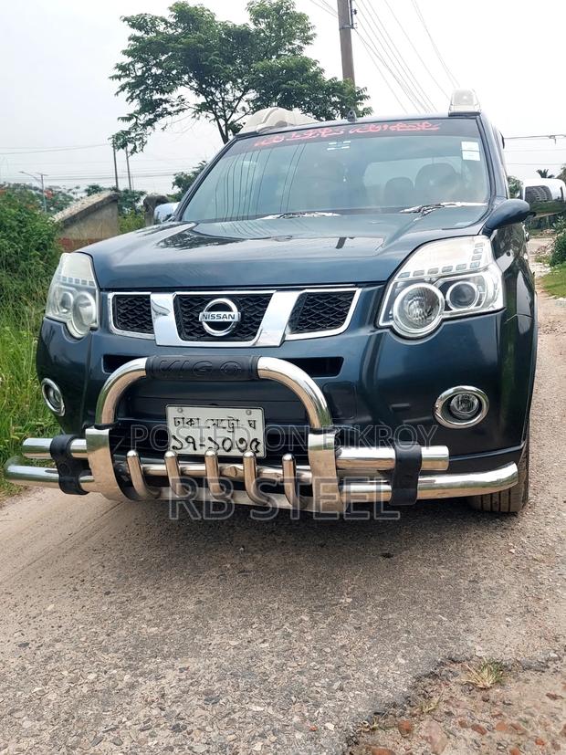 Nissan X-Trail 2.0 Petrol XE 2012 Gray