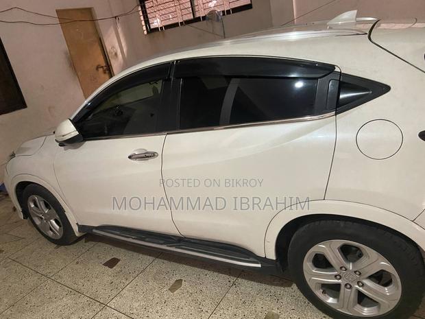Honda Vezel 1.5 2WD 2014 White