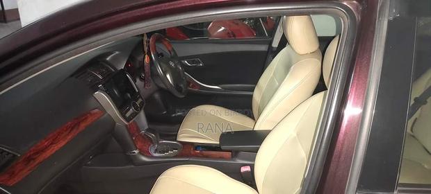 Toyota Premio 2011 Red
