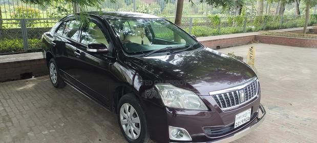 Toyota Premio 2011 Red
