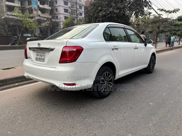 Toyota Axio 2017 White
