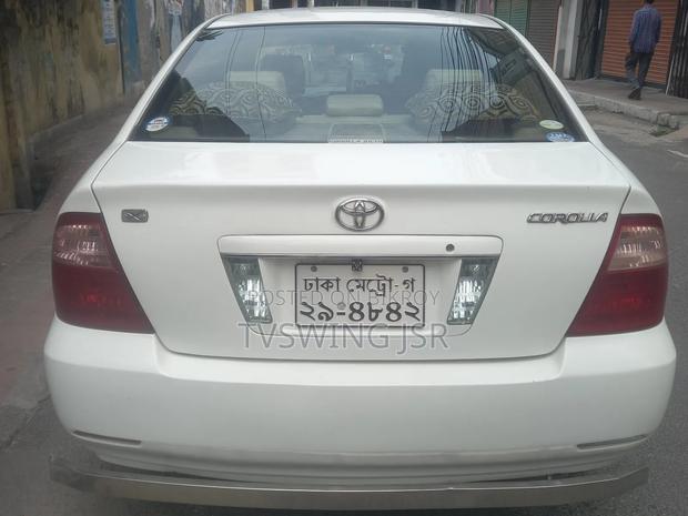 Toyota Corolla 2004 White