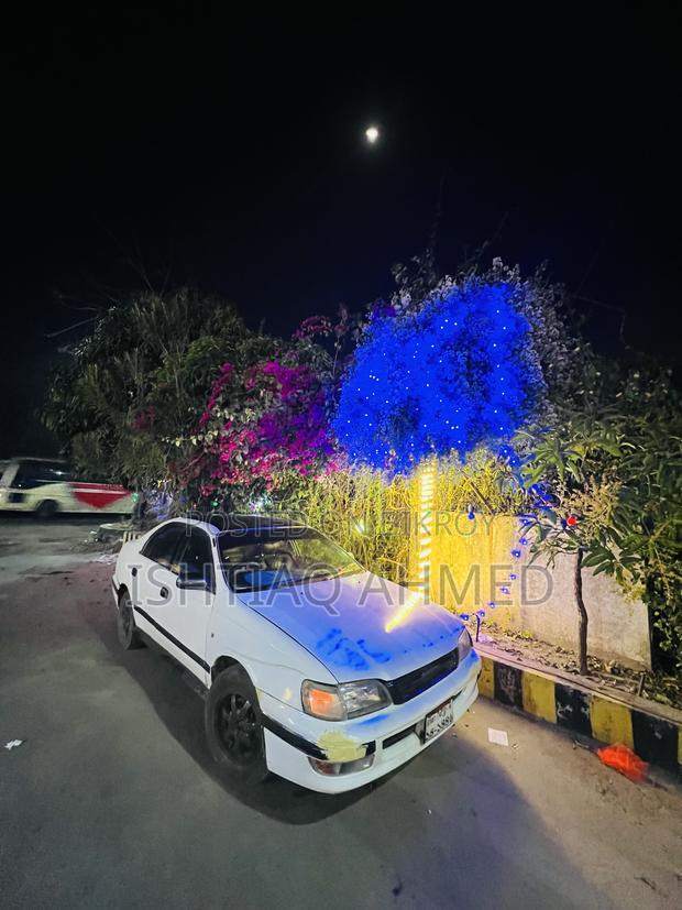 Toyota Corona 1994 White