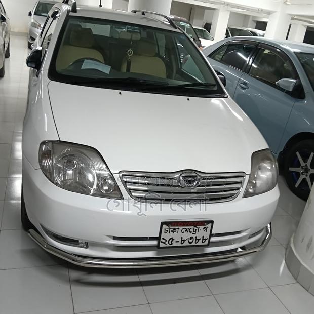 Toyota Corolla Fielder 2004 White