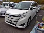 Toyota Noah 1.8 FWD Hybrid (7 seater) 2021 Pearl for sale