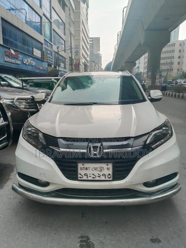Honda Vezel 1.5 4WD 2015 White