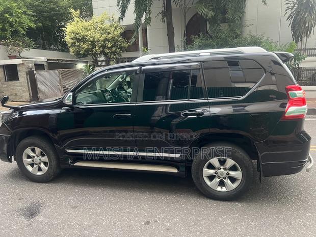 Toyota Land Cruiser Prado 4.0 Petrol TX 2009 Black