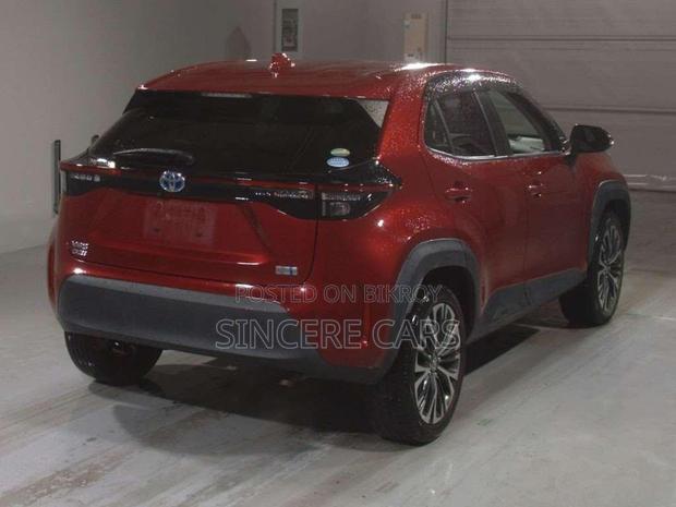 Toyota Yaris Cross 2021 Red